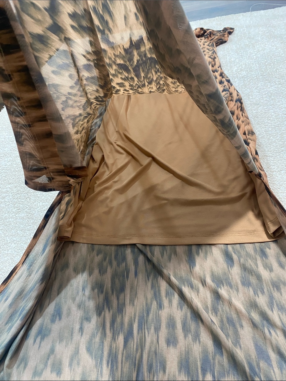 Steve Madden Leopard Mesh Maxi Dress Slit EUC Size M - Picture 9 of 15